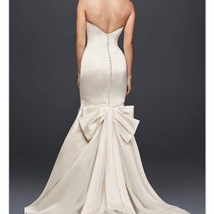 USED Truly Zac Posen Satin Wedding Dress
